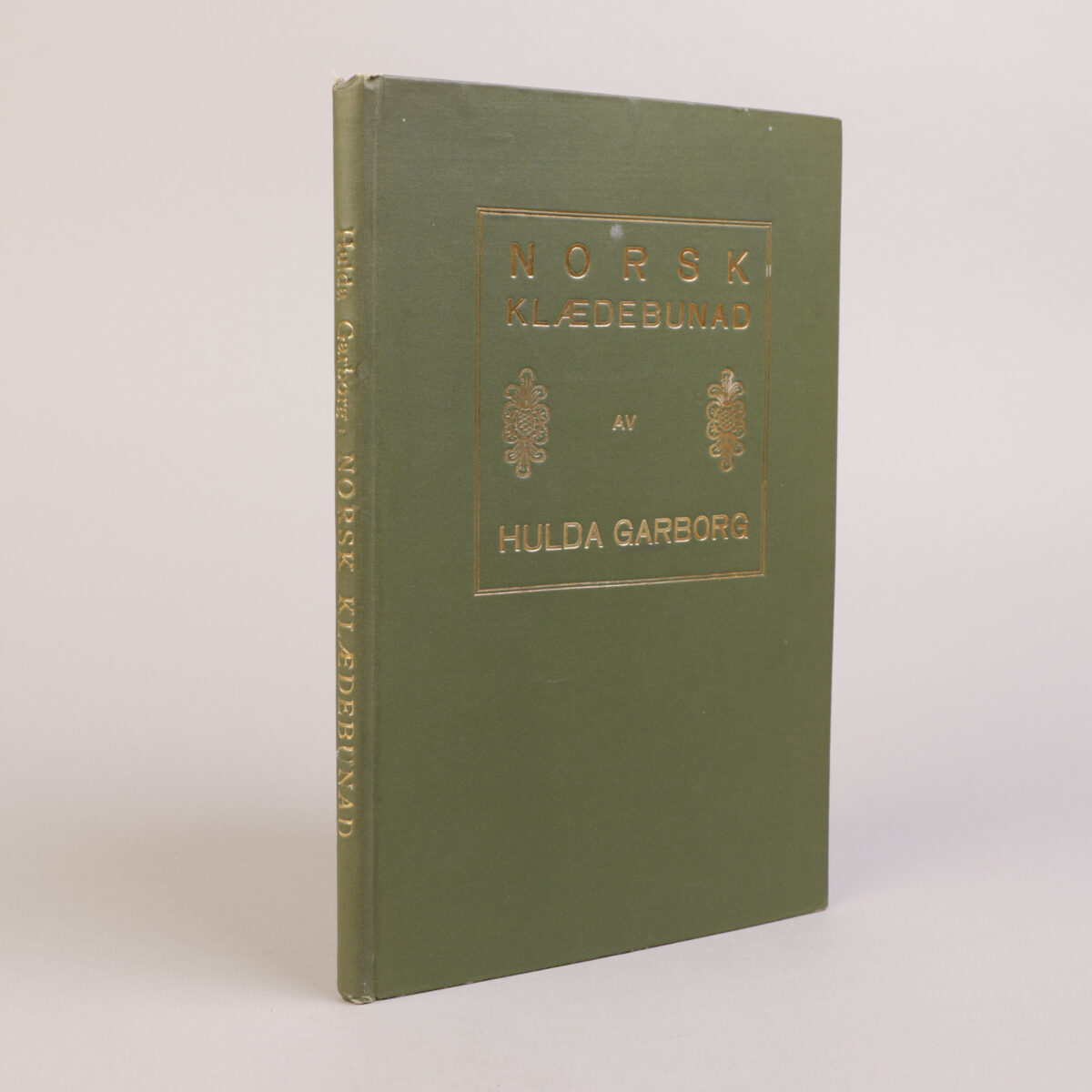 87) HULDA GARBORG 