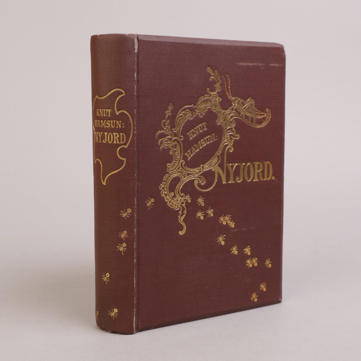 8) KNUT HAMSUN | 7