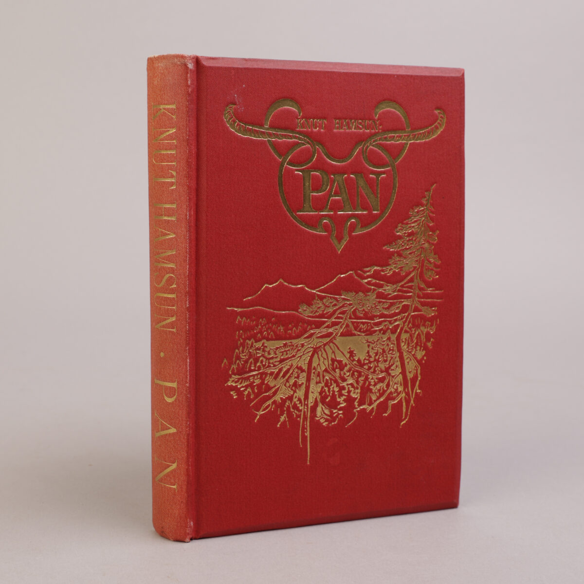 10) KNUT HAMSUN | 9