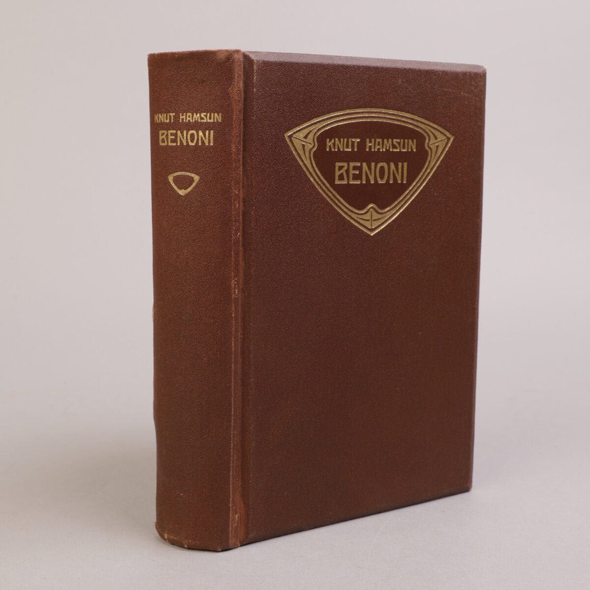 21) KNUT HAMSUN | 20